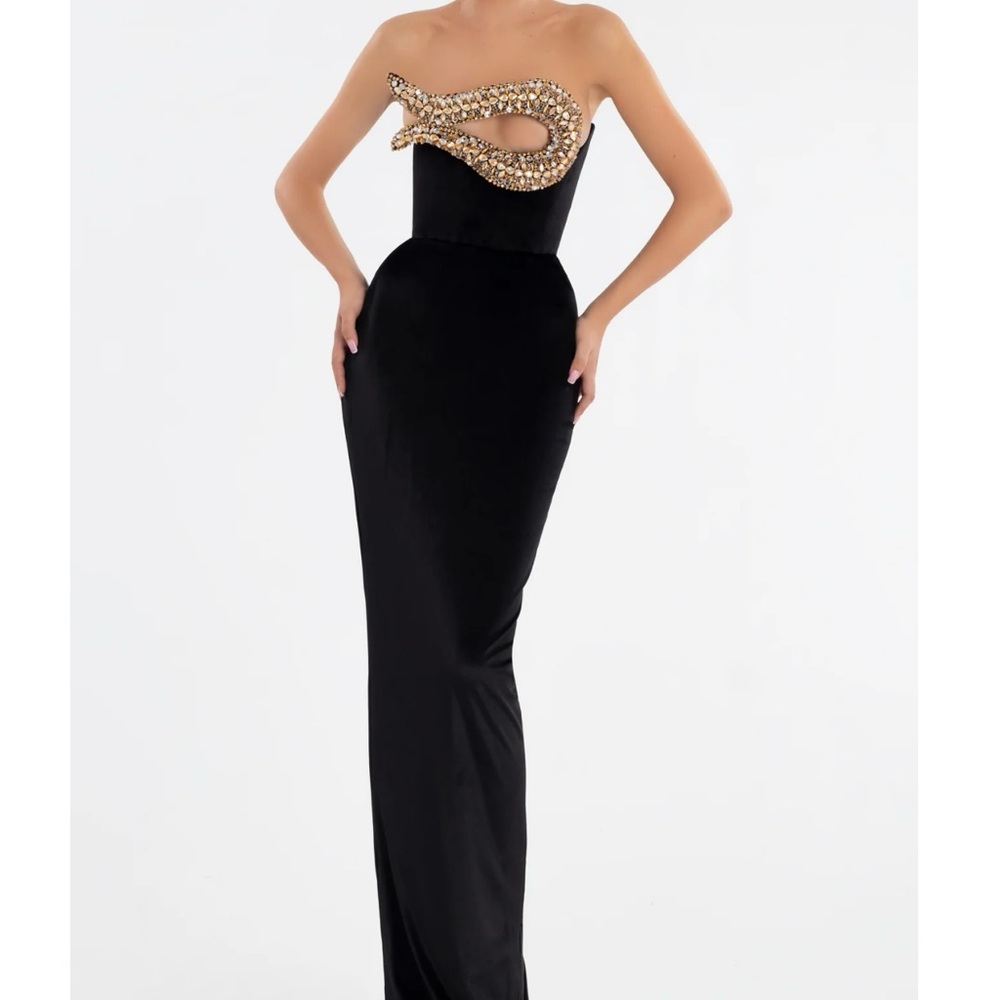 Elegant Strapless Black and Gold Evening Gown